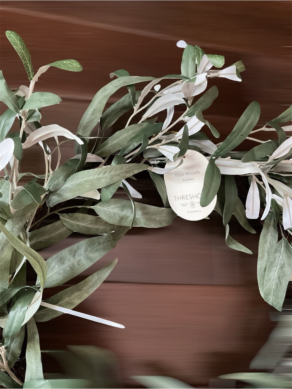 26” Faux Olive Leaf/Eucalyptus Green Wreath - Threshold - Picture 7 of 8